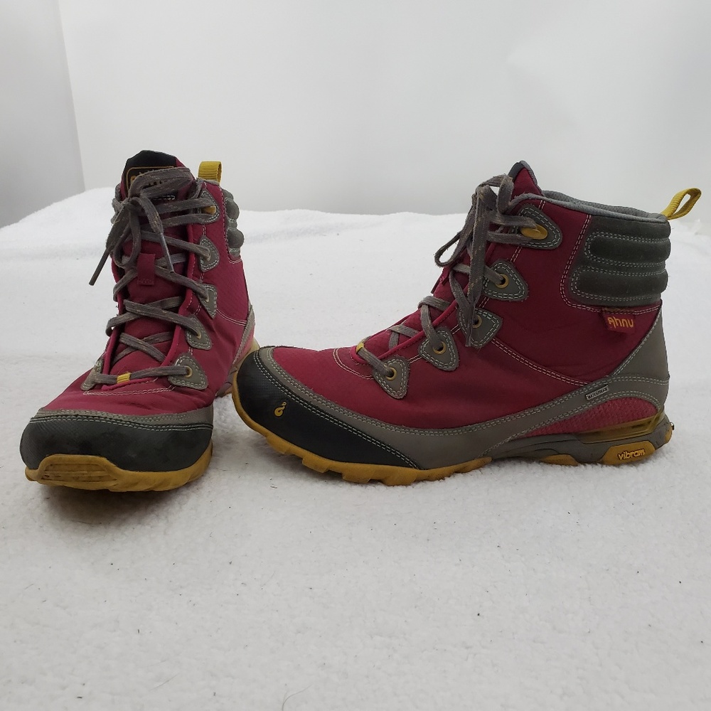 Ahnu Boots 9.5 Sugarpine Hiking Pink Gray Leather